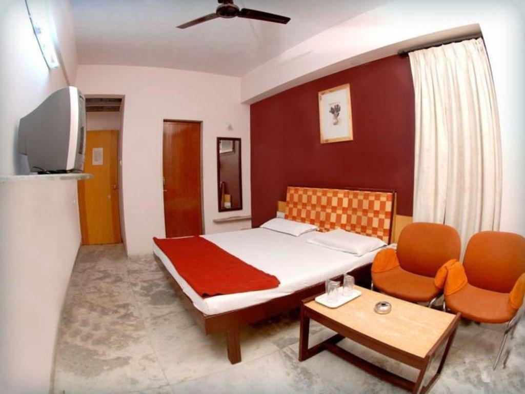 Hotel Rahi Inn Vadodara Eksteriør bilde